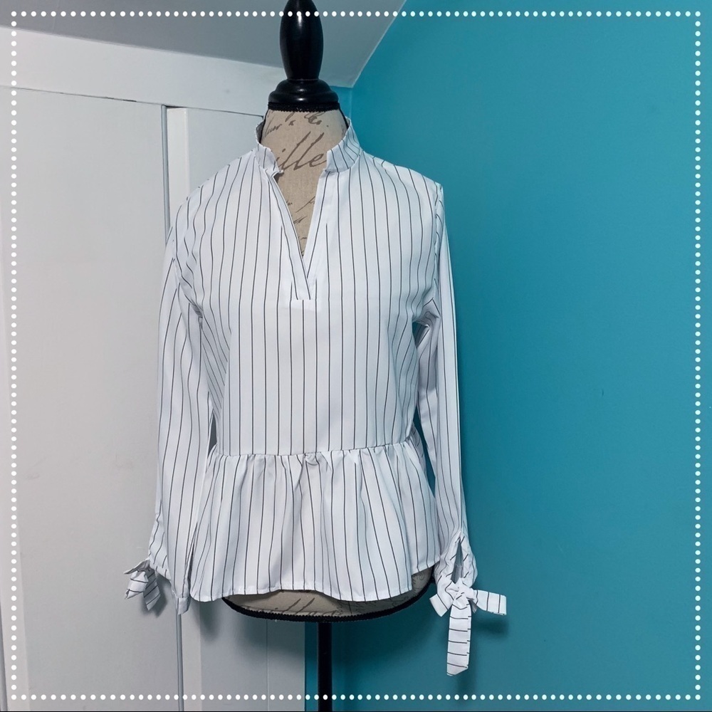 Nwot Tie Sleeve Blouse - White & black pinstriped
